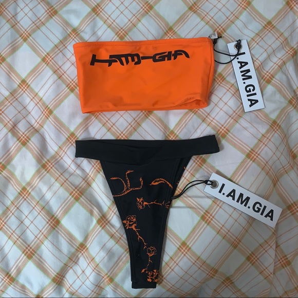 I Am Gia bikinis whole set - Picture 3 of 3